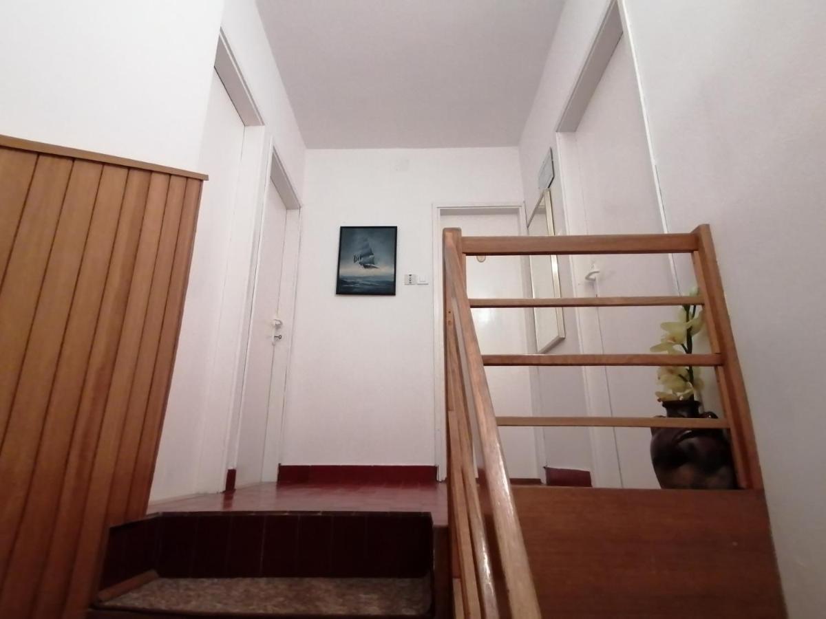 Apartman-Maja-Krk Veglia Exterior foto