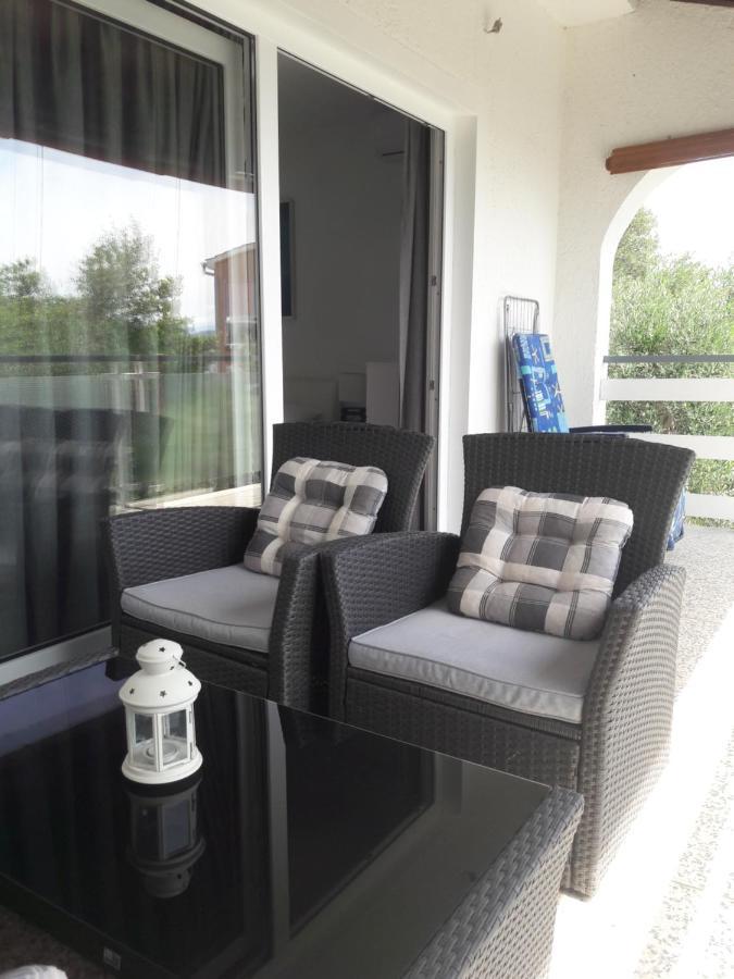 Apartman-Maja-Krk Veglia Exterior foto