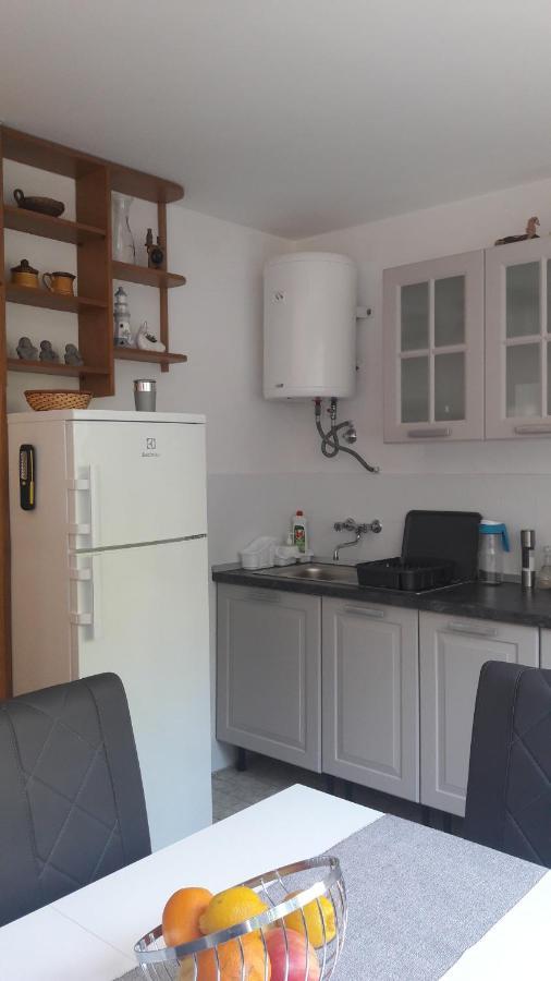 Apartman-Maja-Krk Veglia Exterior foto