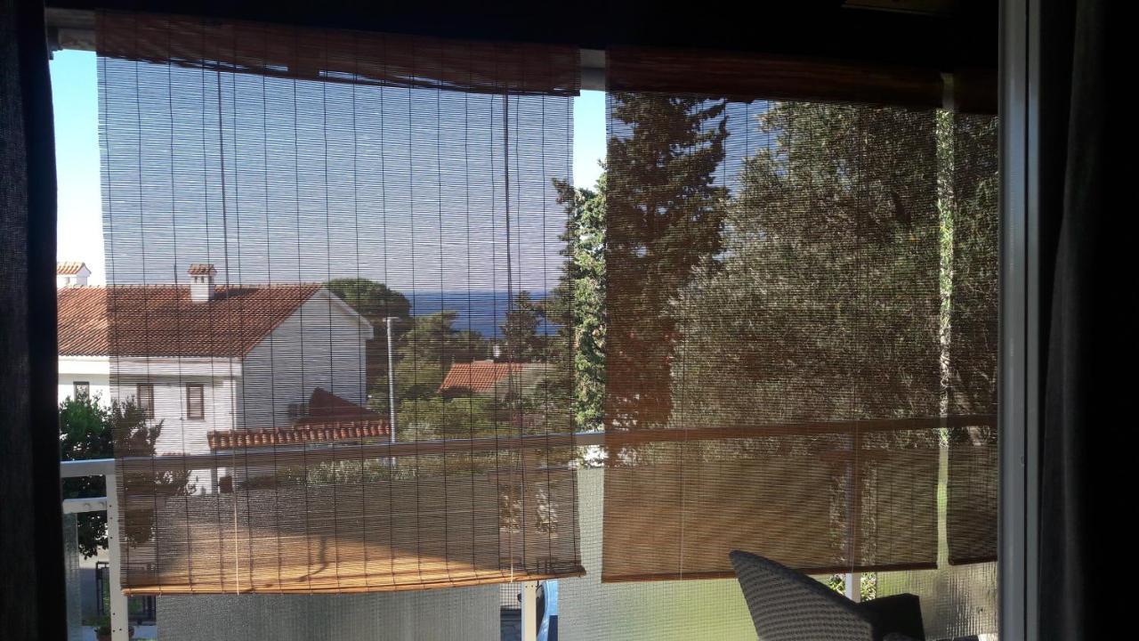 Apartman-Maja-Krk Veglia Exterior foto