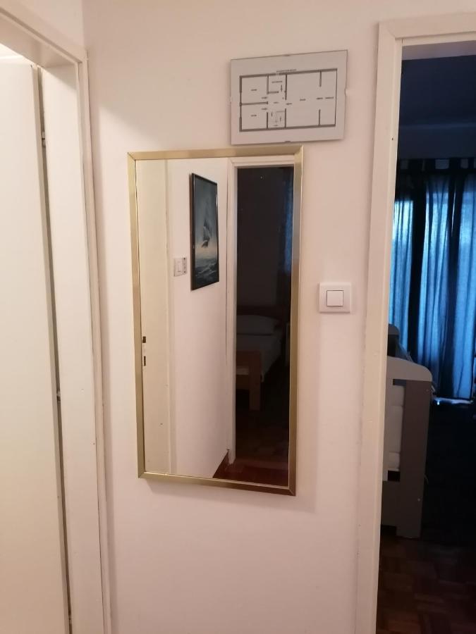 Apartman-Maja-Krk Veglia Exterior foto